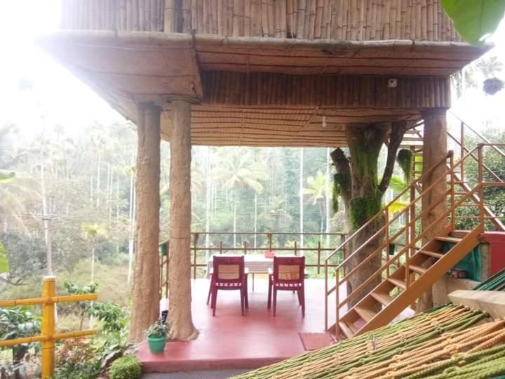 Kalidasa Tree House And Villa, Wayanad Chegāt Exterior foto