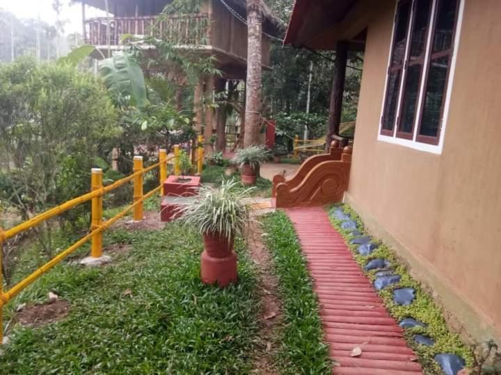 Kalidasa Tree House And Villa, Wayanad Chegāt Quarto foto